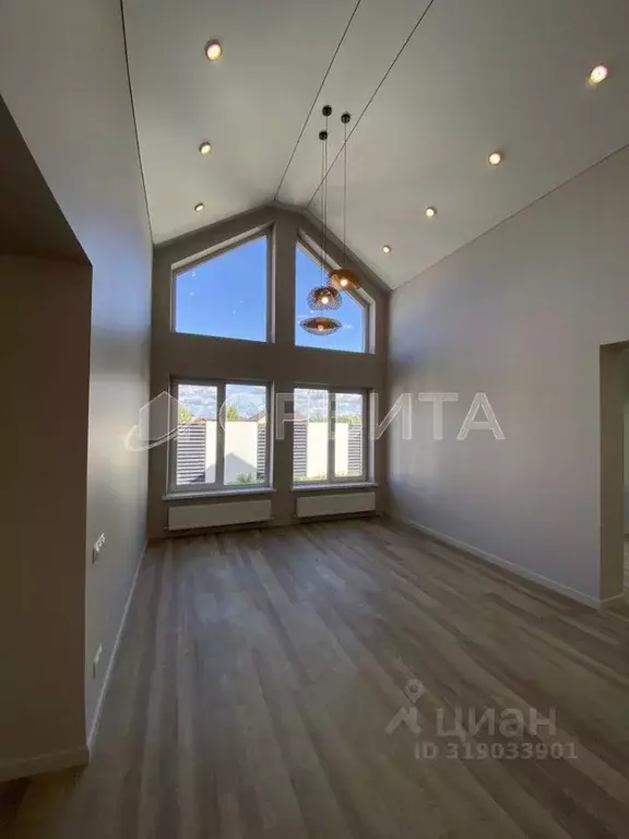 Дом в Тюменская область, Тюменский район, Онегин кп проезд Центральный ... - Фото 1