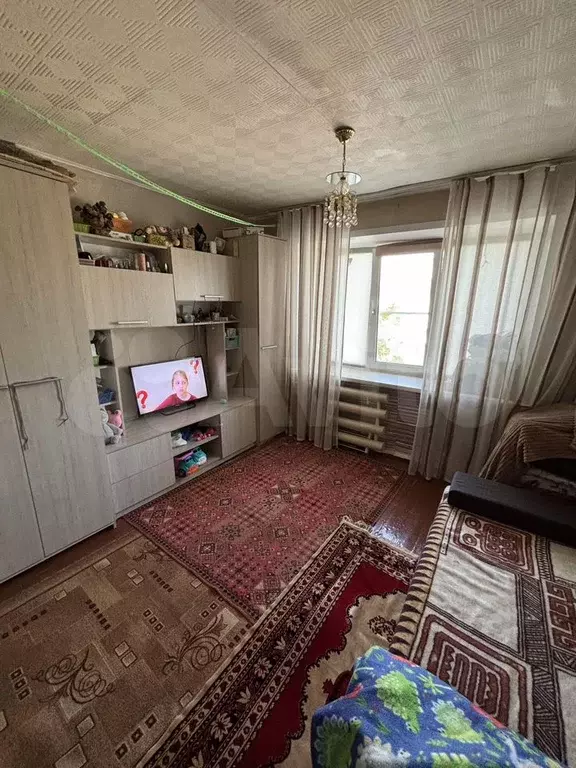 Комната 14,5 м в 5-к., 3/5 эт. - Фото 0