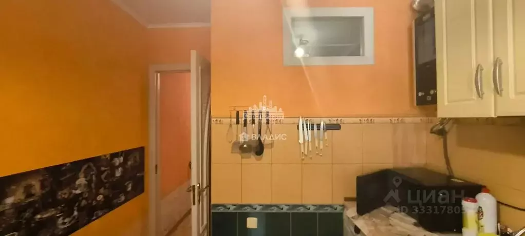 2-к кв. Крым, Керчь ул. Лейтенанта Бувина, 6 (43.7 м) - Фото 2