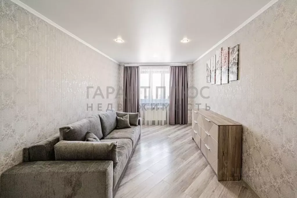 1-к кв. Липецкая область, Липецк ул. И.В. Свиридова, 10 (42.0 м) - Фото 1