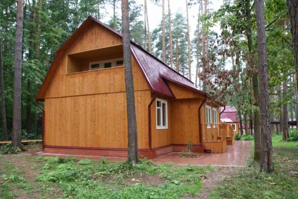 Дом в Тульская область, Алексин городской округ, д. Егнышевка, База ... - Фото 0
