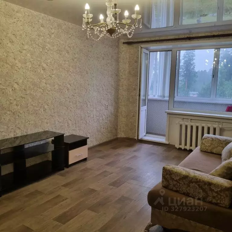 2-к кв. Иркутская область, Усть-Илимск ул. Героев Труда, 11 (44.0 м) - Фото 2