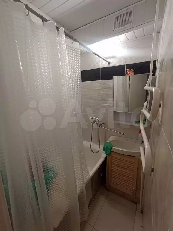 2-к. квартира, 45 м, 1/5 эт. - Фото 0
