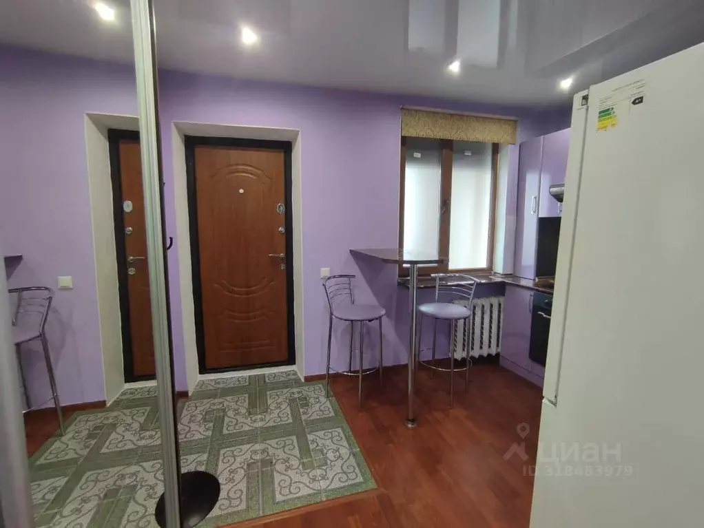 2-к кв. Крым, Феодосия ул. Челнокова, 94 (36.0 м) - Фото 1