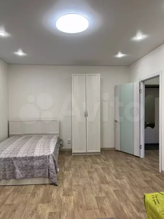 1-к. квартира, 37 м, 7/9 эт. - Фото 0
