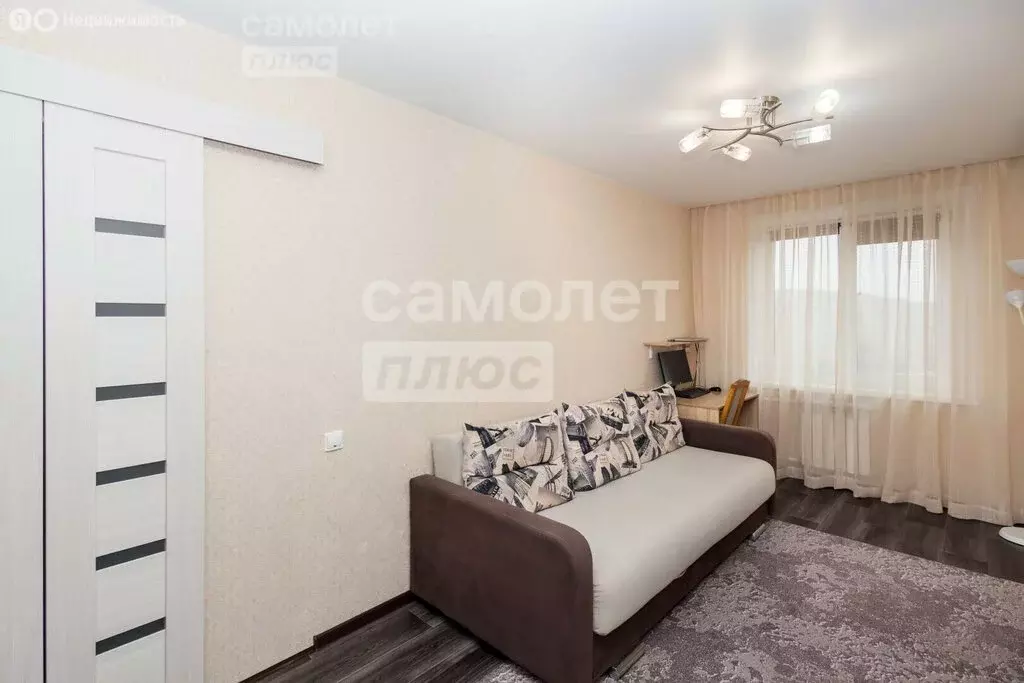 2-комнатная квартира: Барнаул, улица Солнечная Поляна, 5Д (40 м) - Фото 0