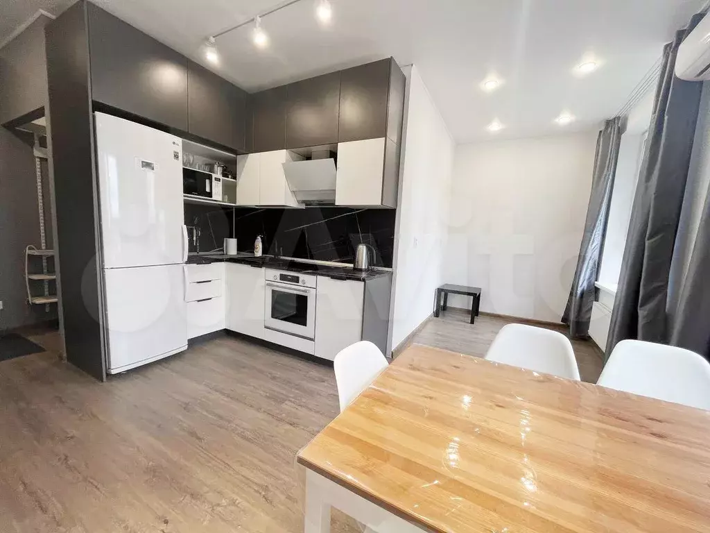 3-к. квартира, 80 м, 2/20 эт. - Фото 0