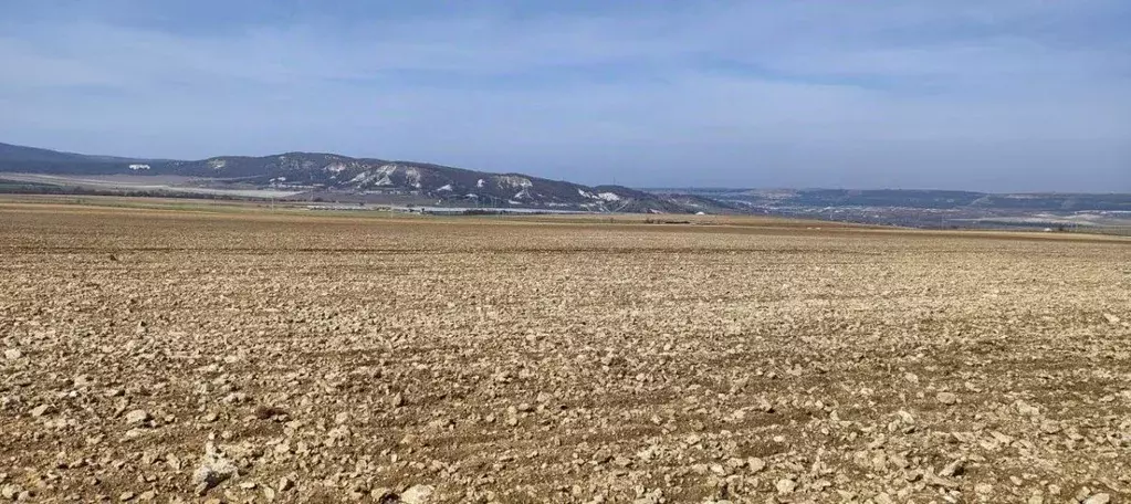 Участок в Крым, Бахчисарайский район, с. Красный Мак  (131.02 сот.) - Фото 1