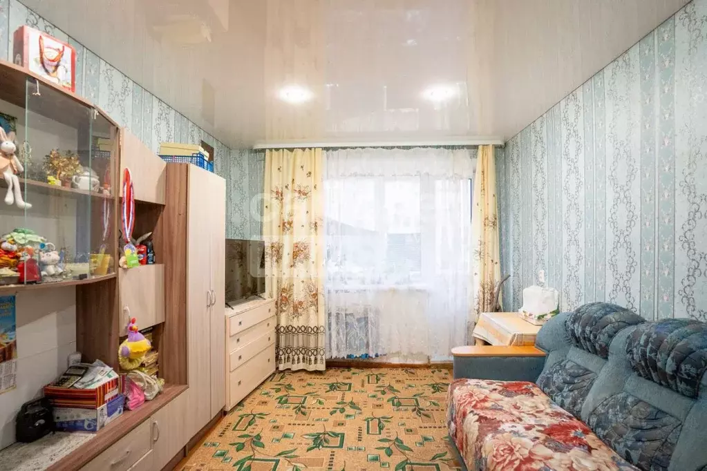 2-к кв. Челябинская область, Верхний Уфалей ул. Чекасина, 18А (47.5 м) - Фото 0