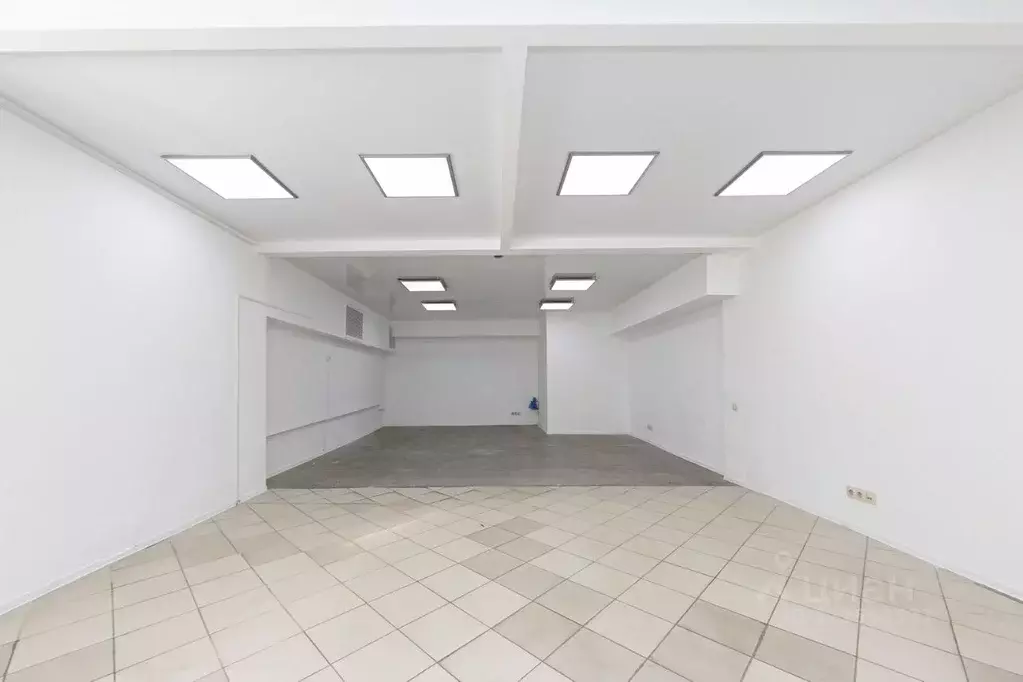 Торговая площадь в Томская область, Томск Украинская ул., 19 (84 м) - Фото 2