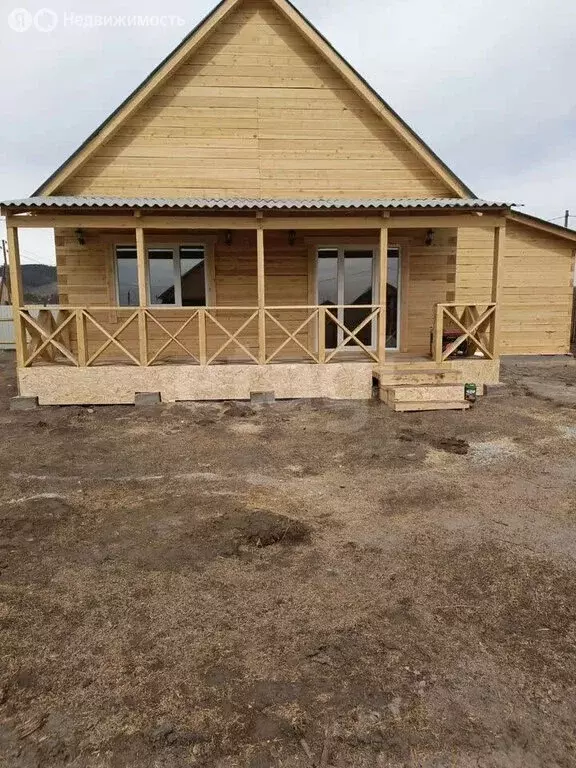 Дом в село Эрхирик, Каменная улица (195 м) - Фото 1