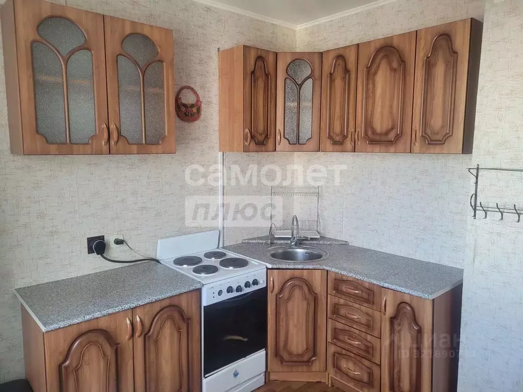 3-к кв. Курская область, Курск просп. Вячеслава Клыкова, 6 (76.5 м) - Фото 1