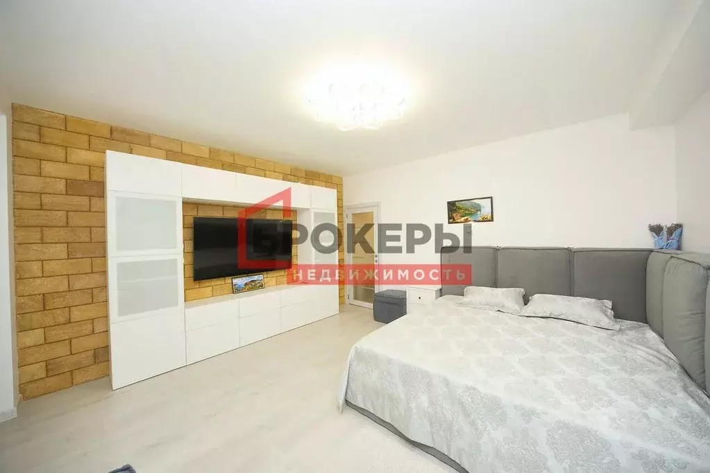 1-к кв. Севастополь ул. Челнокова, 19 (54.0 м) - Фото 1