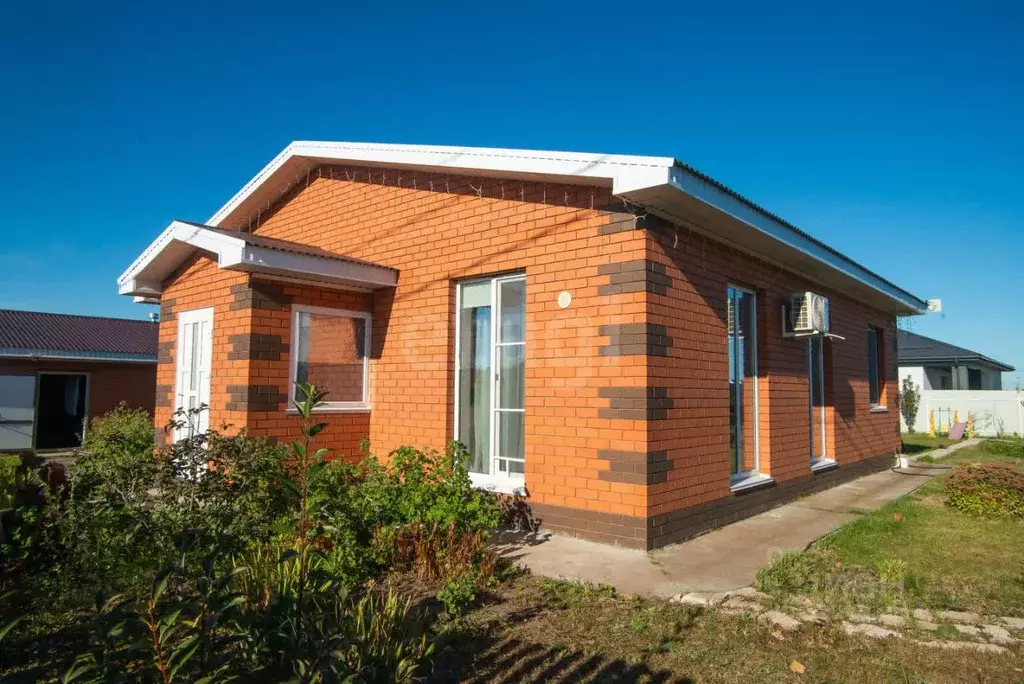 Дом в Ульяновская область, Ульяновск ул. Семейная, 38 (95 м) - Фото 1