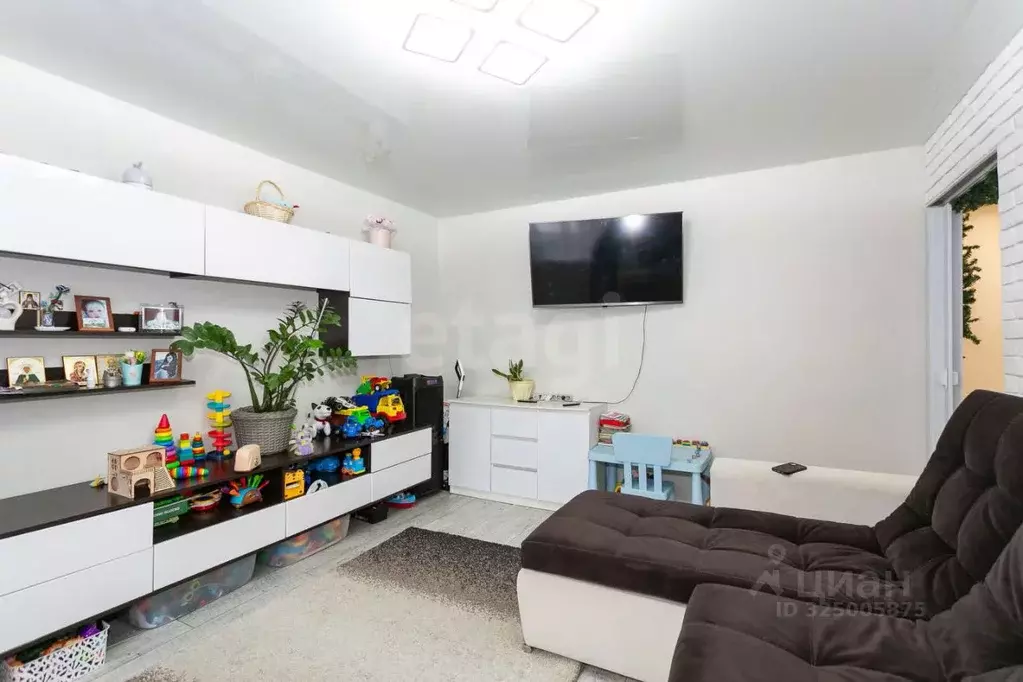 2-к кв. Новосибирская область, Новосибирск ул. Петухова, 136 (44.3 м) - Фото 1