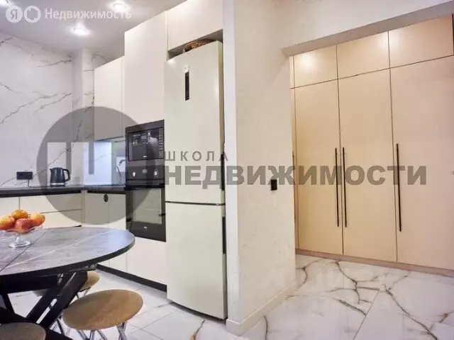 3-комнатная квартира: Санкт-Петербург, Прилукская улица, 28к2 (58.7 м) - Фото 1