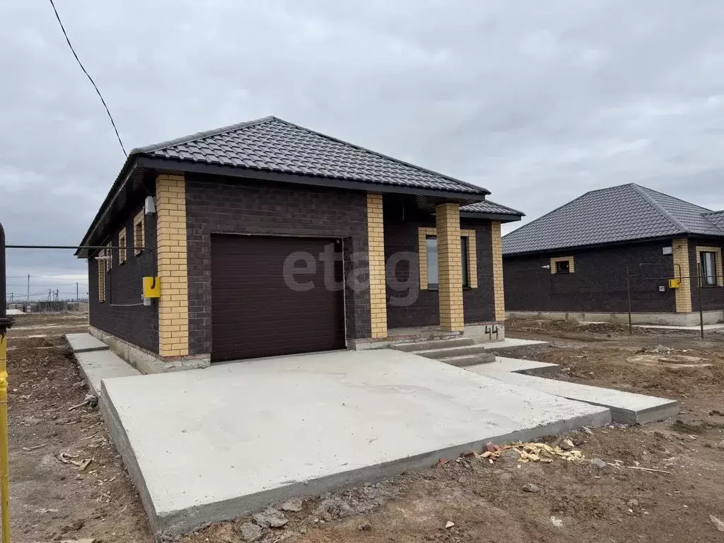 Дом в Оренбургская область, Оренбургский район, с. Благословенка, ... - Фото 1