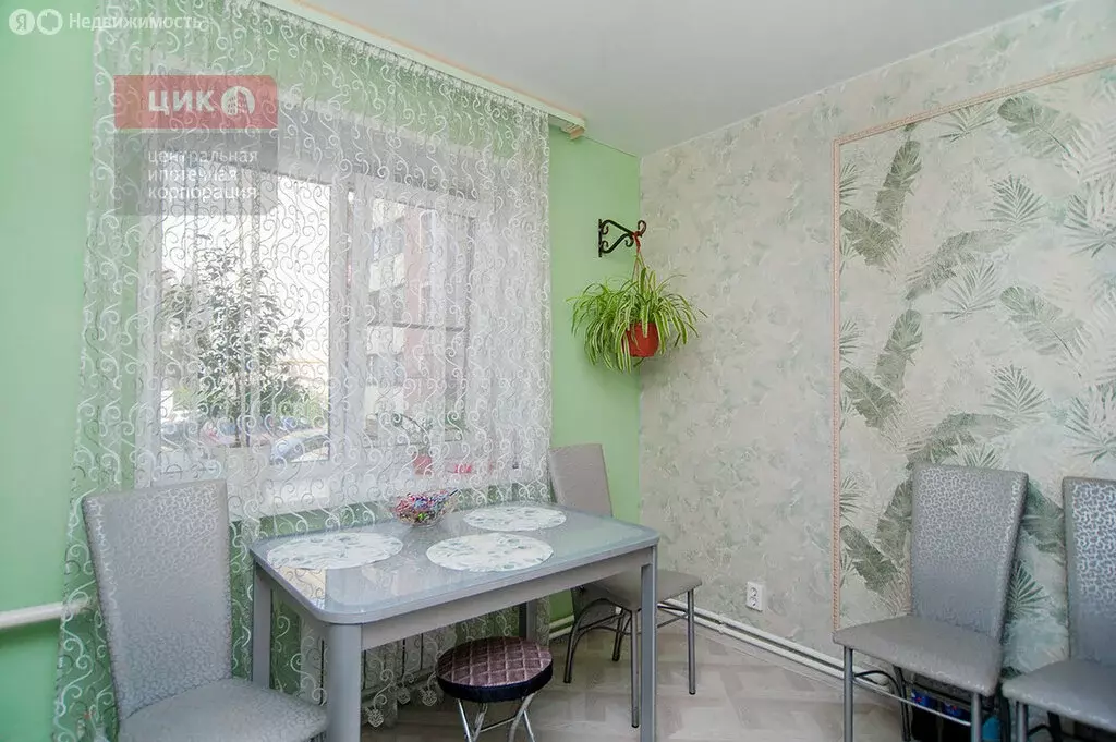 2-комнатная квартира: посёлок Варские, Советская улица, 4Б (55 м) - Фото 0
