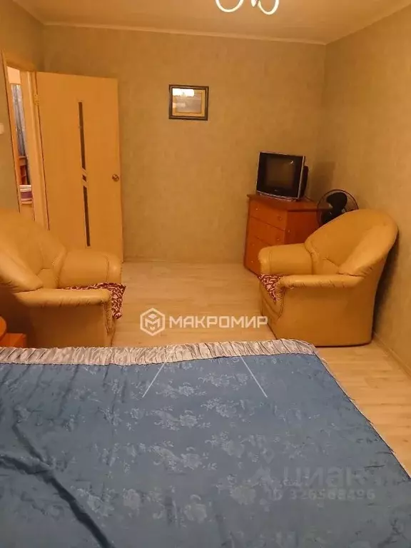 3-к кв. Челябинская область, Челябинск ул. Молодогвардейцев, 56 (67.0 ... - Фото 1