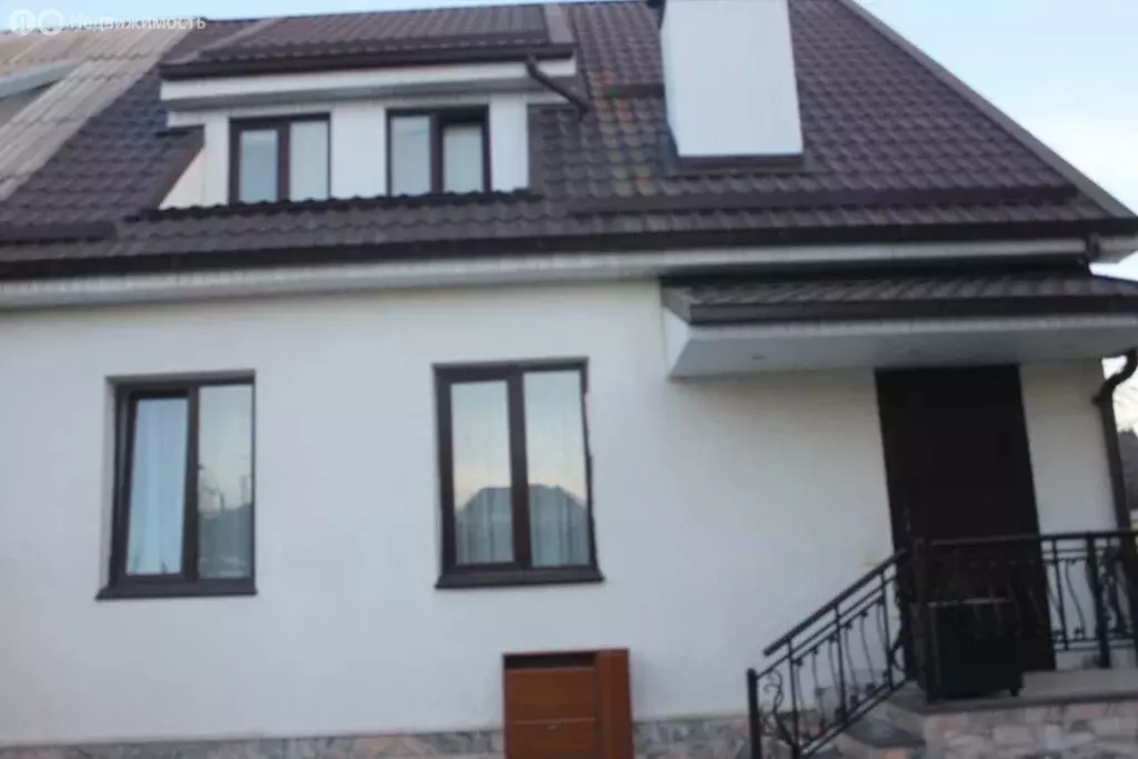 Дом в Нальчик, улица Шортанова (240 м) - Фото 0