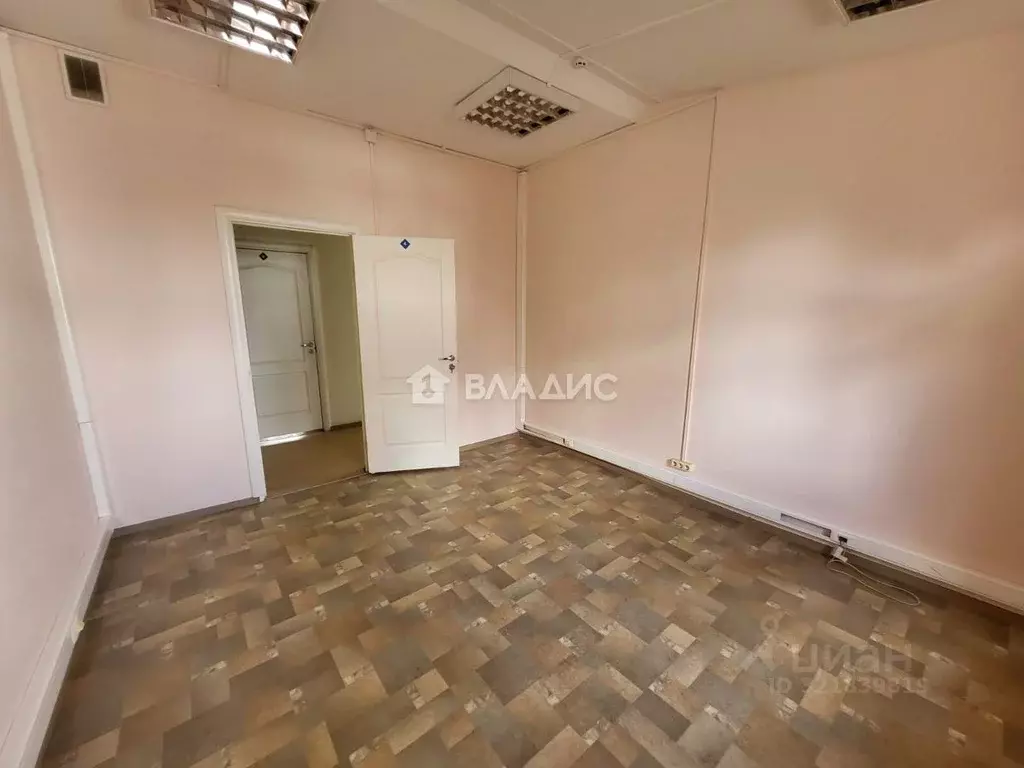 Офис в Коми, Сыктывкар Первомайская ул., 87 (15 м) - Фото 0