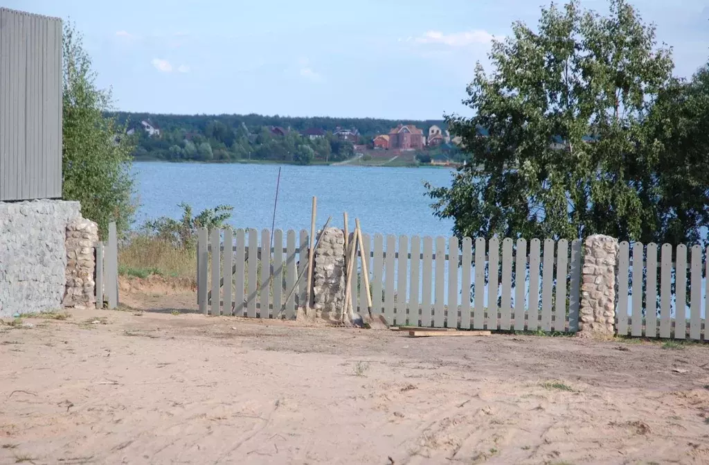 Участок в Тверская область, Конаковский муниципальный округ, д. ... - Фото 1