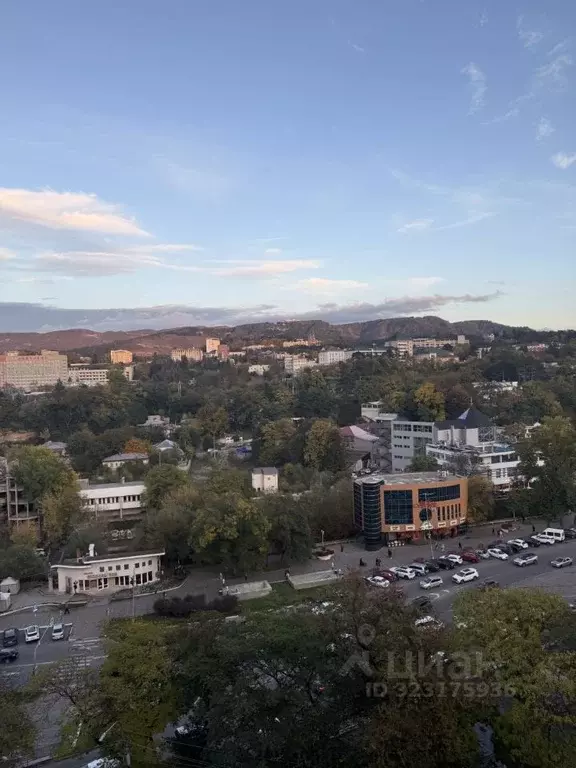 2-к кв. Ставропольский край, Кисловодск ул. Горького, 1 (82.0 м) - Фото 1