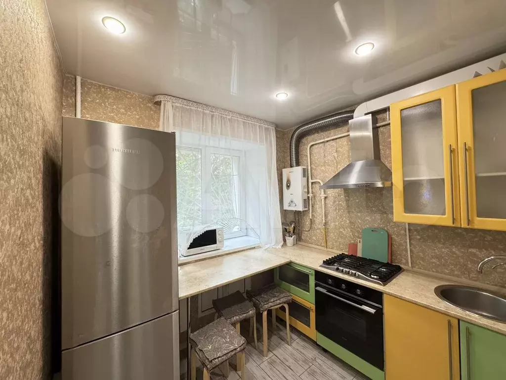 1-к. квартира, 32 м, 1/5 эт. - Фото 0
