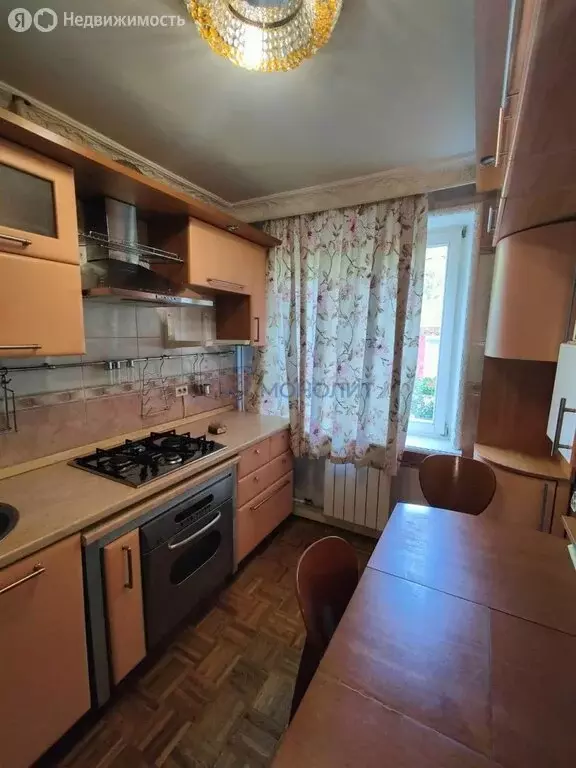 3-комнатная квартира: Нижний Новгород, улица Бринского, 5к1 (63 м) - Фото 0