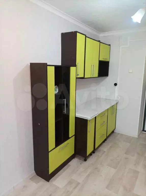 Комната 18 м в 1-к., 5/5 эт. - Фото 0