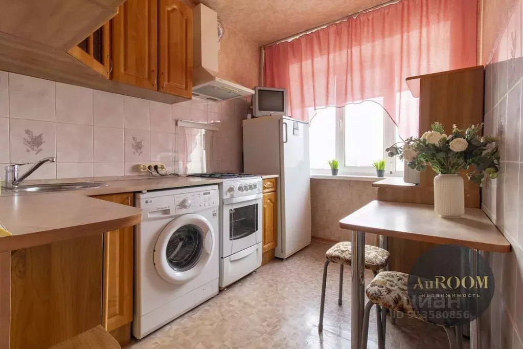 3-к кв. Волгоградская область, Волжский пл. Труда, 19 (60.0 м) - Фото 1