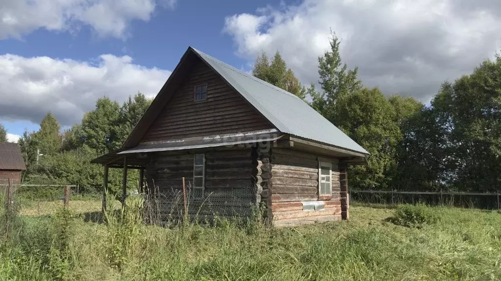 Дом в Ленинградская область, Волховский район, Вындиноостровское ... - Фото 1