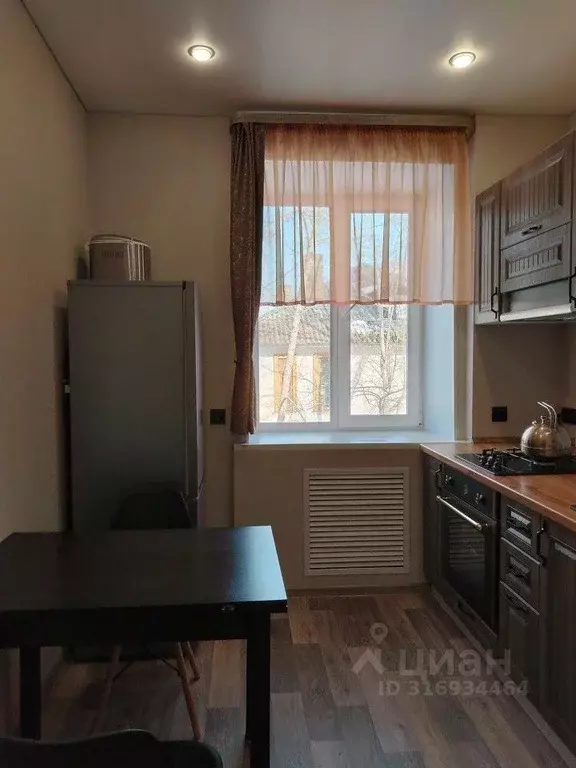 2-к кв. Челябинская область, Челябинск Верхнеуральская ул., 7 (46.9 м) - Фото 1