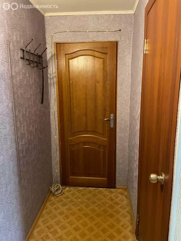 1-комнатная квартира: Омск, улица Петра Ильичёва, 4 (31 м) - Фото 1