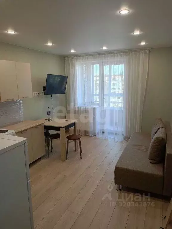 1-к кв. Удмуртия, Ижевск Молодежная ул., 107В (37.0 м) - Фото 1