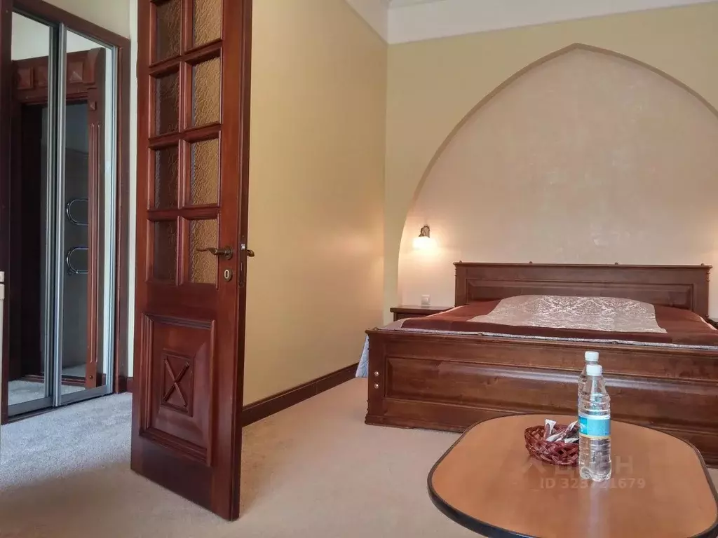 Комната Алтайский край, Белокуриха ул. Славского, 61 (25.0 м) - Фото 1