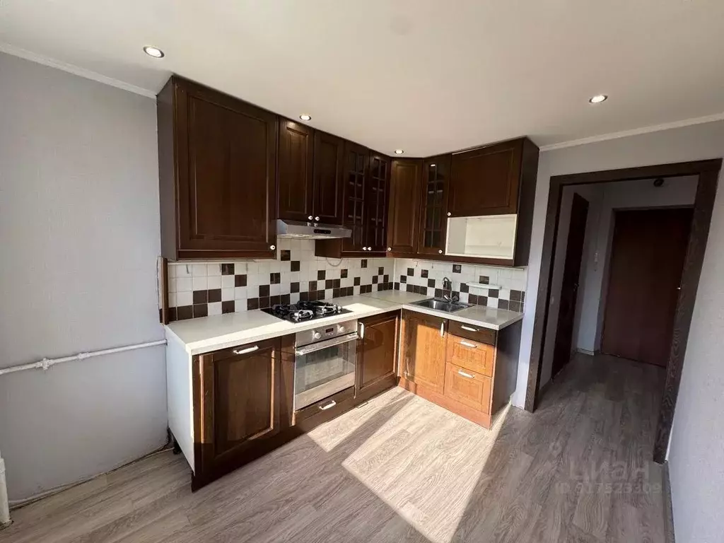 2-к кв. Санкт-Петербург ул. Тамбасова, 28 (47.5 м) - Фото 1