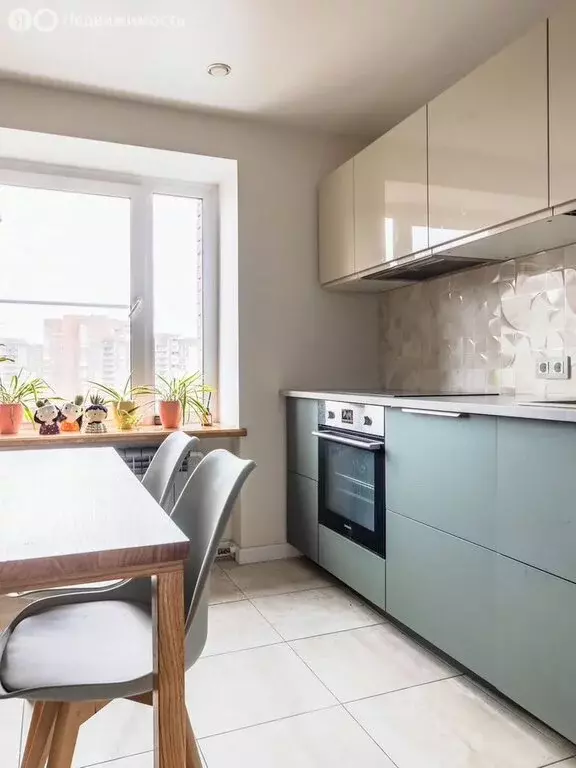 4-комнатная квартира: Санкт-Петербург, улица Савушкина, 134к1 (105 м) - Фото 0