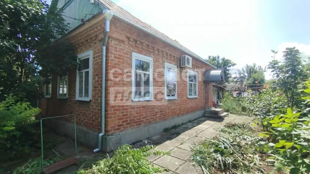 Дом в Краснодарский край, Приморско-Ахтарск ул. Победы (80 м) - Фото 0