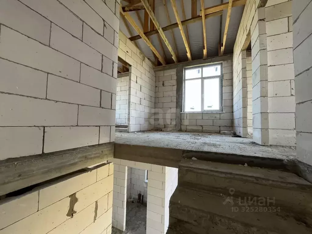 Дом в Адыгея, Майкоп Авиационный пер. (140 м) - Фото 1