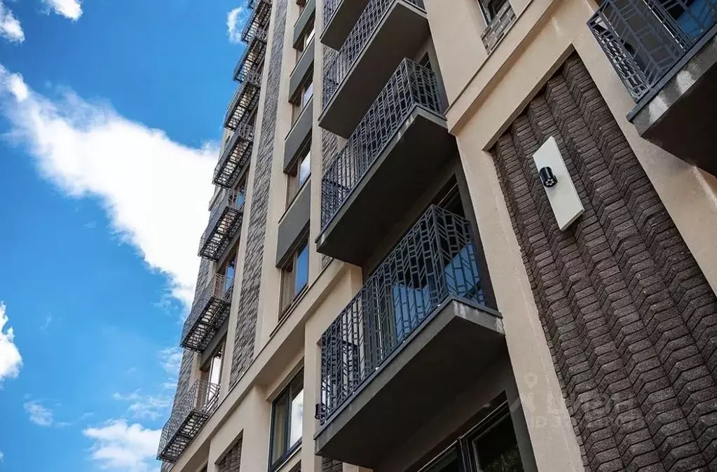 4-к кв. Удмуртия, Ижевск ул. Шишкина, 20к1 (120.7 м) - Фото 1