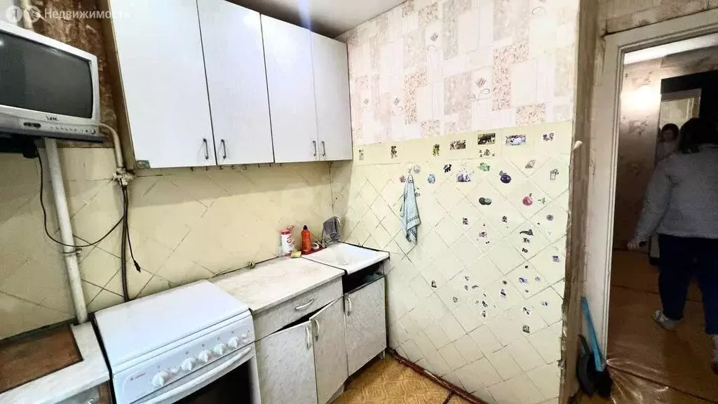 3-комнатная квартира: Весьегонск, улица Есенина, 21 (57 м) - Фото 1