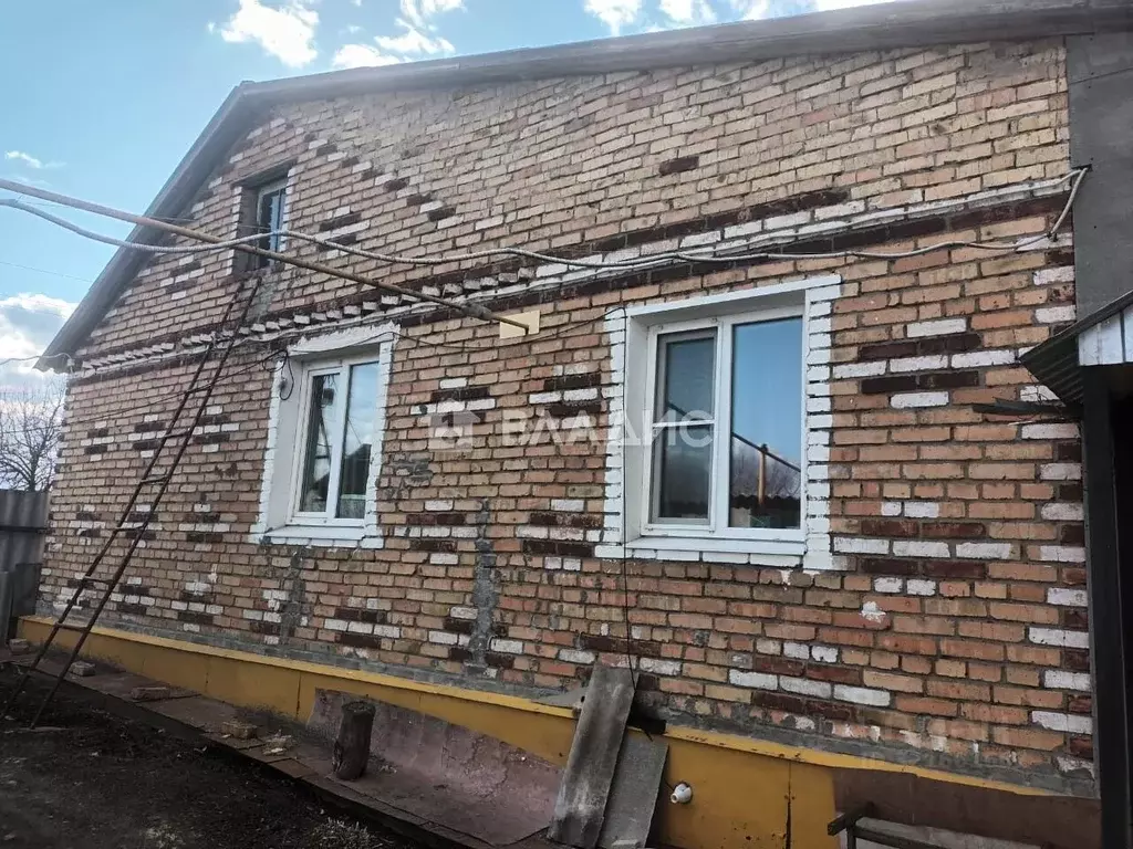 Дом в Пензенская область, Бессоновский район, пос. Десятая Артель ... - Фото 1