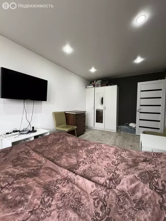 3-комнатная квартира: Курган, улица Куйбышева, 142 (62 м) - Фото 0