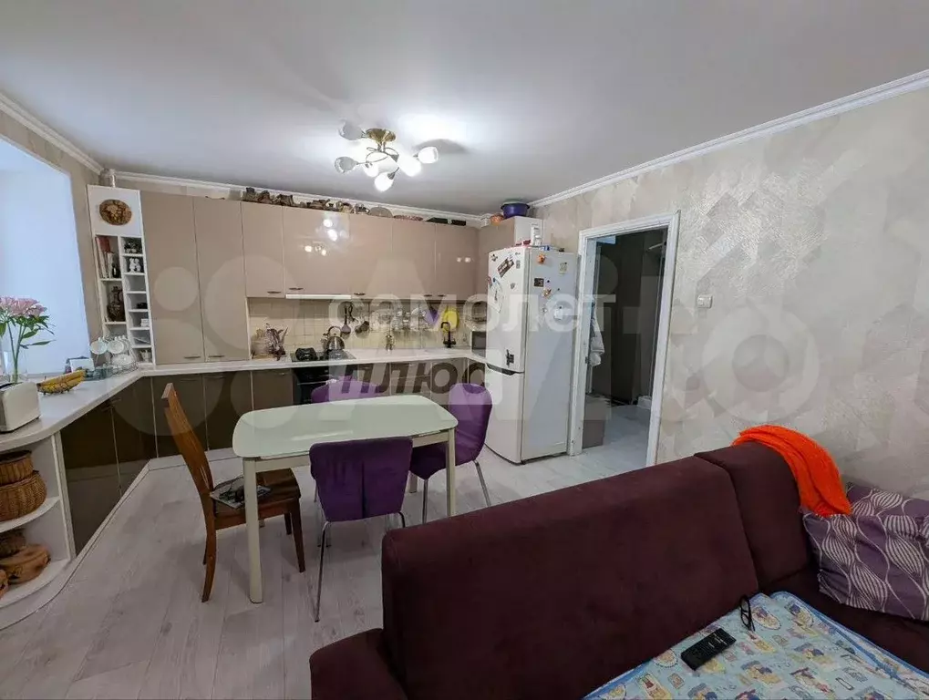 3-к. квартира, 70,4 м, 1/5 эт. - Фото 0