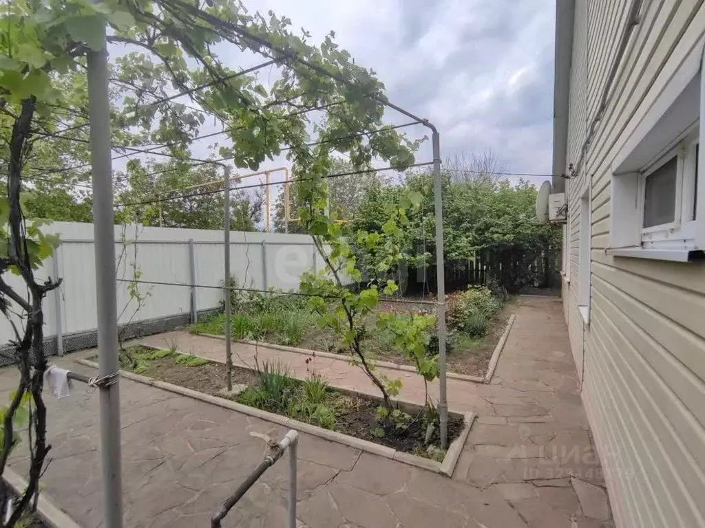 Дом в Ростовская область, Новошахтинск ул. Короленко (89 м) - Фото 2