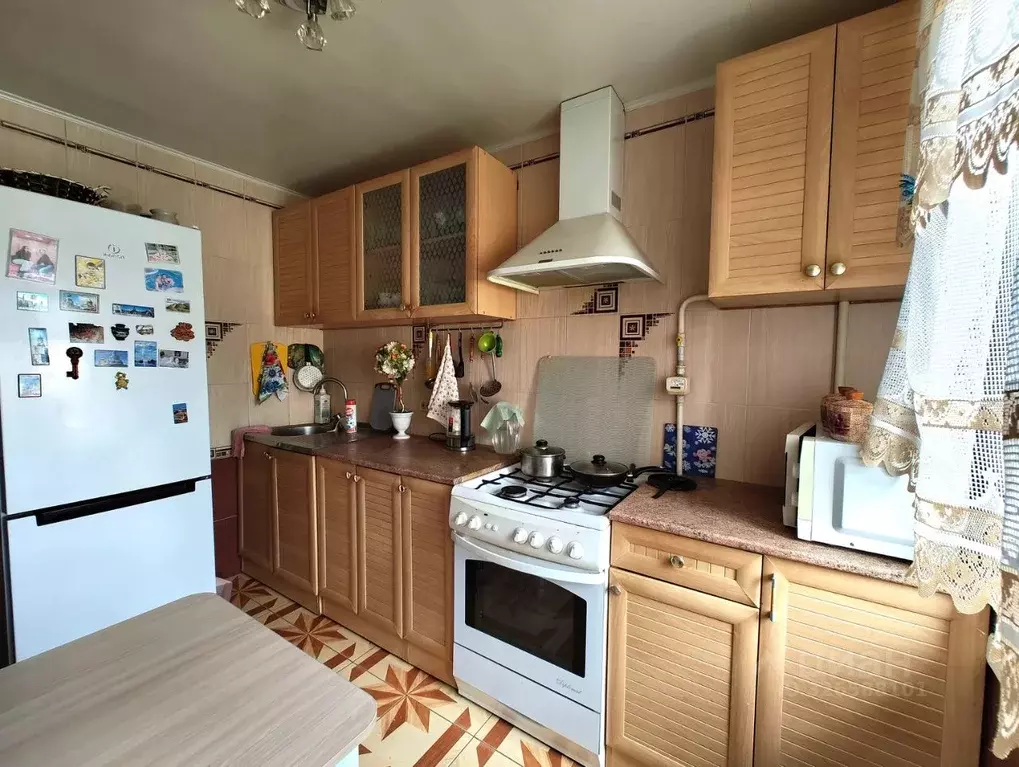 3-к кв. Омская область, Омск ул. 26-я Северная, 19/1 (55.9 м) - Фото 2