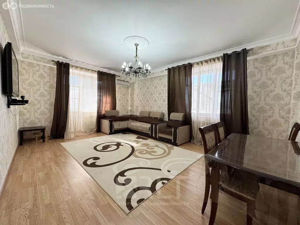 3-комнатная квартира: Каспийск, проспект Акулиничева, 23к3 (106 м) - Фото 2