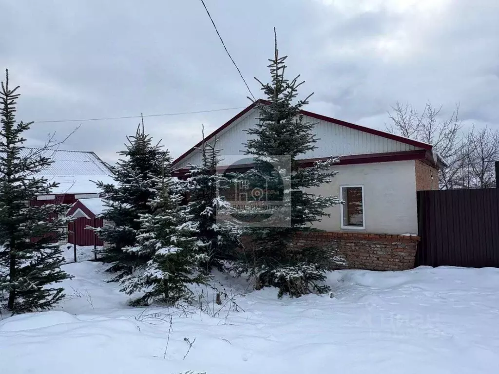 Дом в Саратовская область, Вольск Пионерская ул., 181 (107 м) - Фото 1