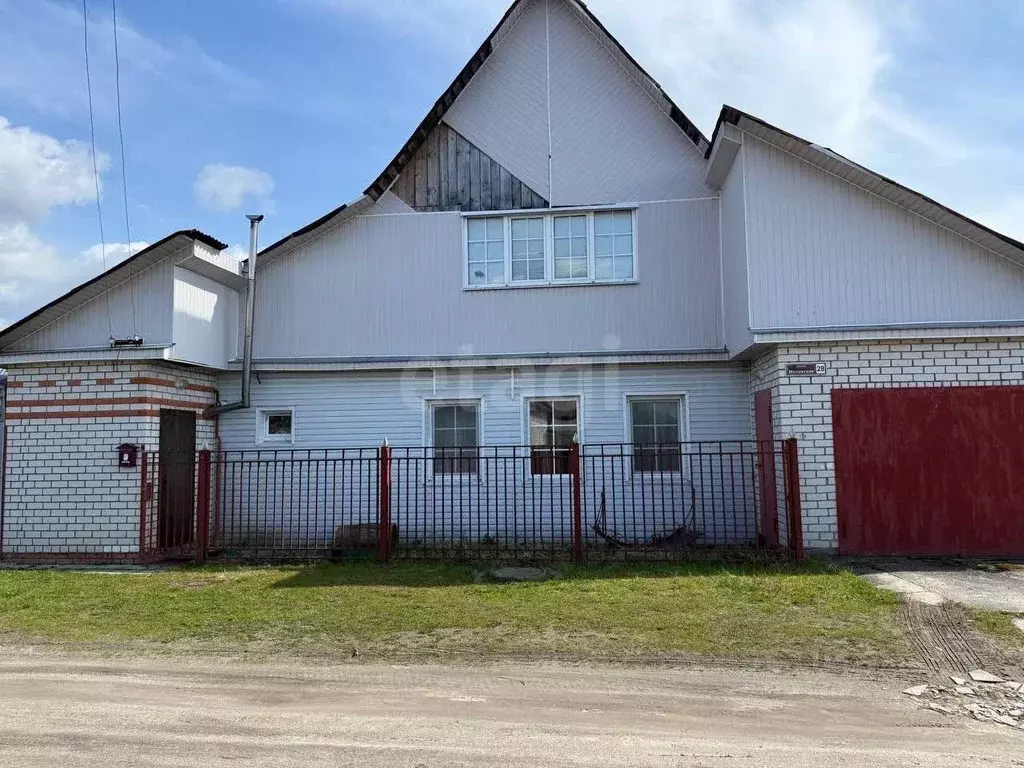 Дом в Брянская область, Унеча Мглинская ул. (160 м) - Фото 1